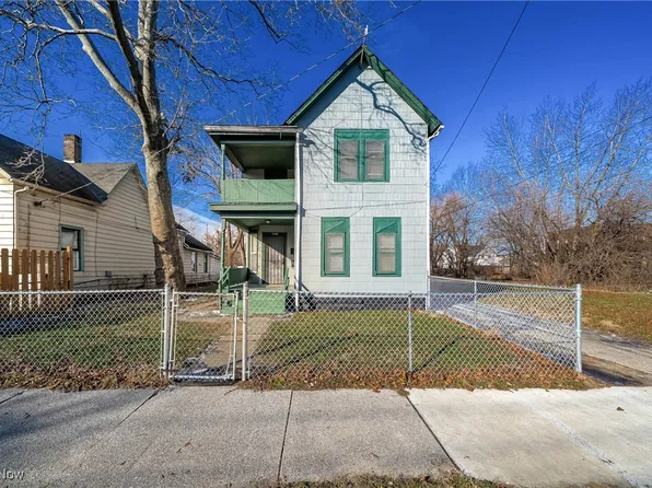 3156 W 30th St, Cleveland, OH 44109