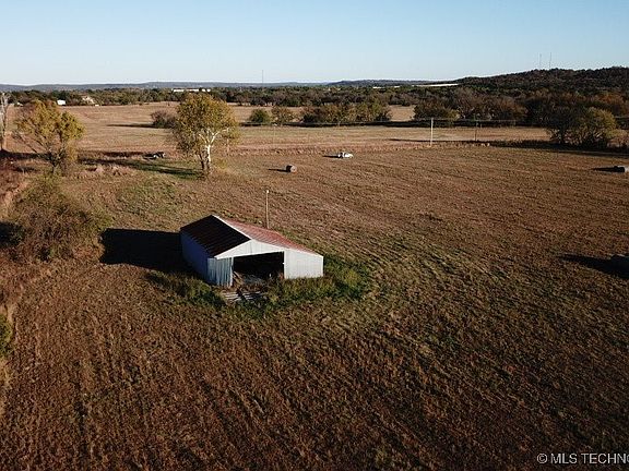 2nd image of Coon Creek Rd