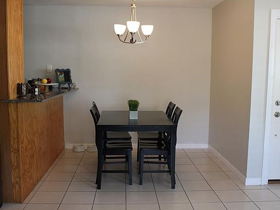 4th image of 4903 Cresthill Dr