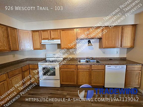 2nd image of 926 Wescott Trl APT 103