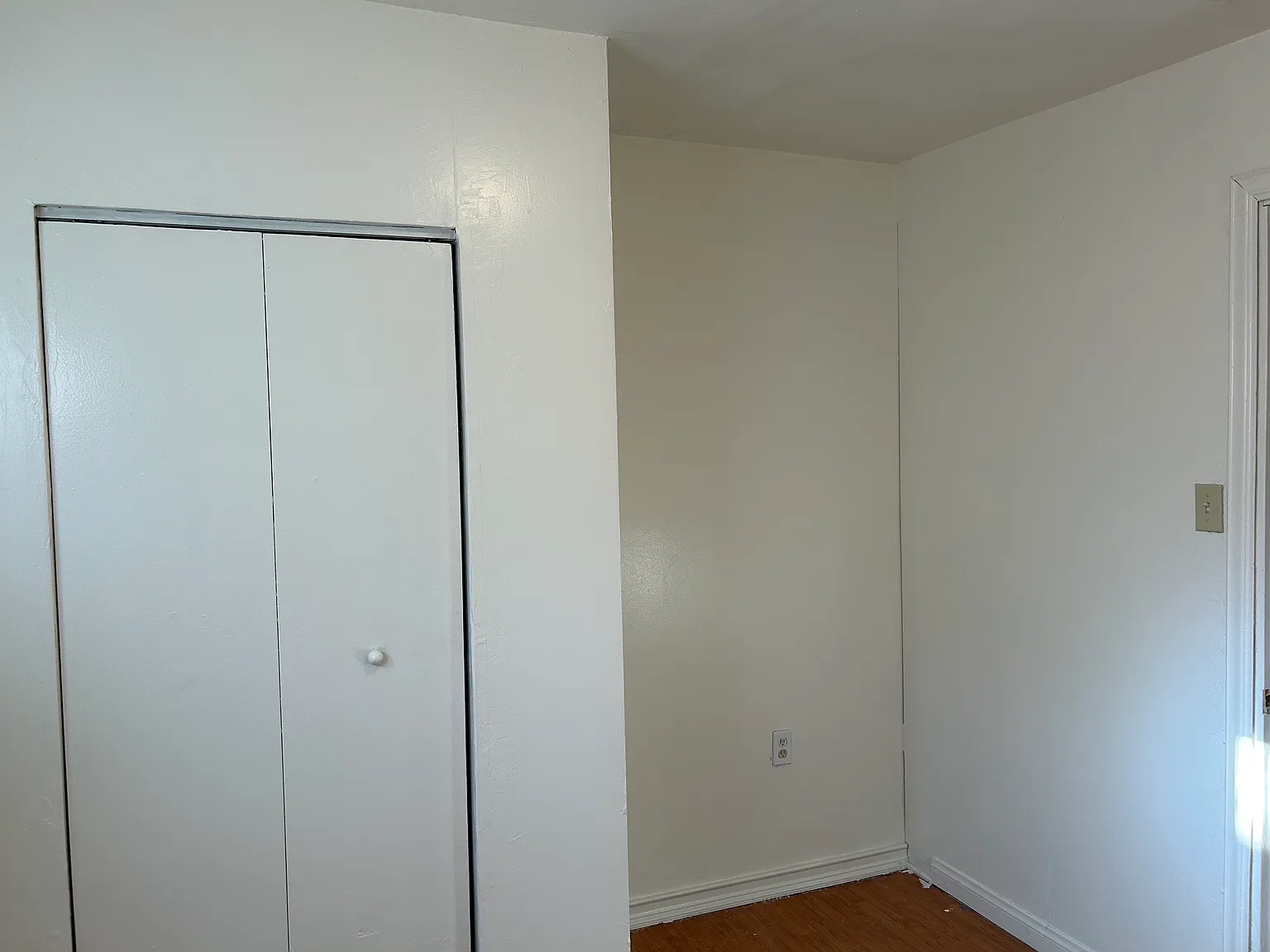 2 bed, 700 sqft, $2,000 — Photo 4