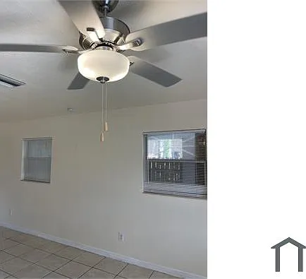 4 bed, 1498 sqft, $2,400 — Photo 2