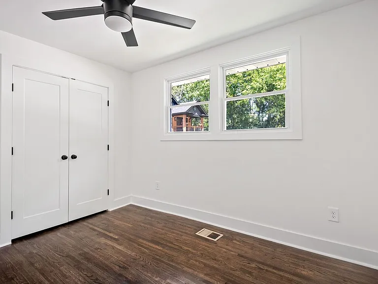 1402 Montgomery Ave #B — Photo 29