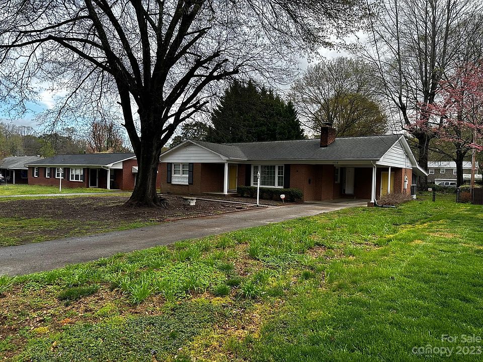 1st image of 1938 Echo Ln