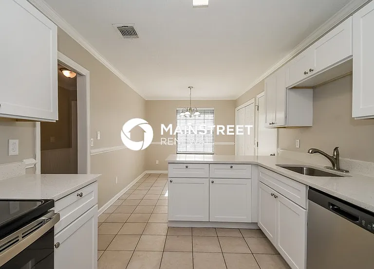 12415 Autumnbrook Trl W — Photo 9