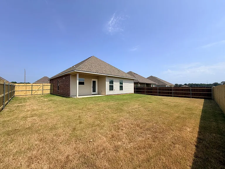 187 Berkshire Pl — Photo 29