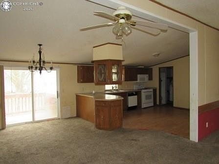 3rd image of 1306 Reed Ln
