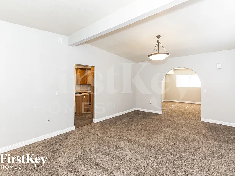 1692 S Capistrano Ave — Photo 4