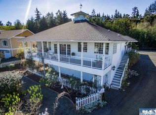 120 Moonlight Dr, Sequim, WA