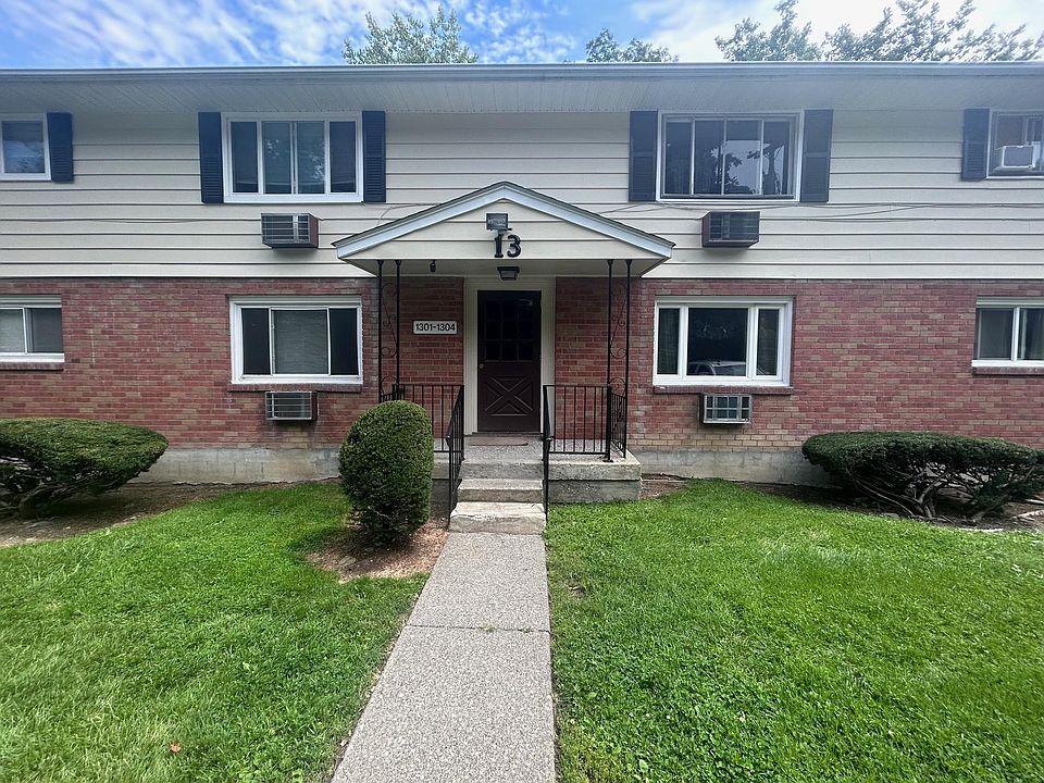 1st image of 1301 Parr Lake Dr #13A