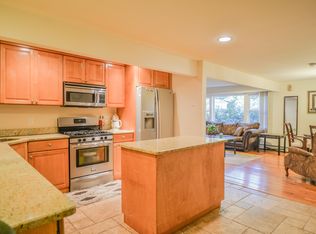65 Courter Ave, Wayne, NJ 07470