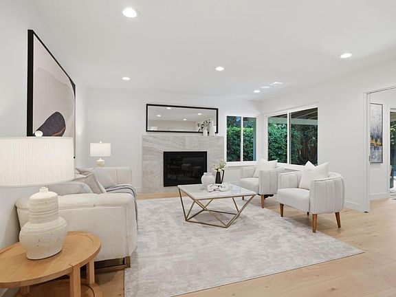 5th image of 5212 Country Ln