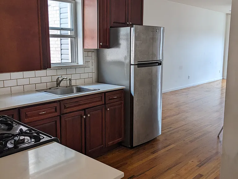 507 Concord Ave #3 — Photo 4