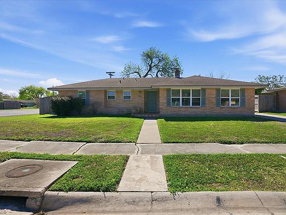 3rd image of 501 Dolphin Pl