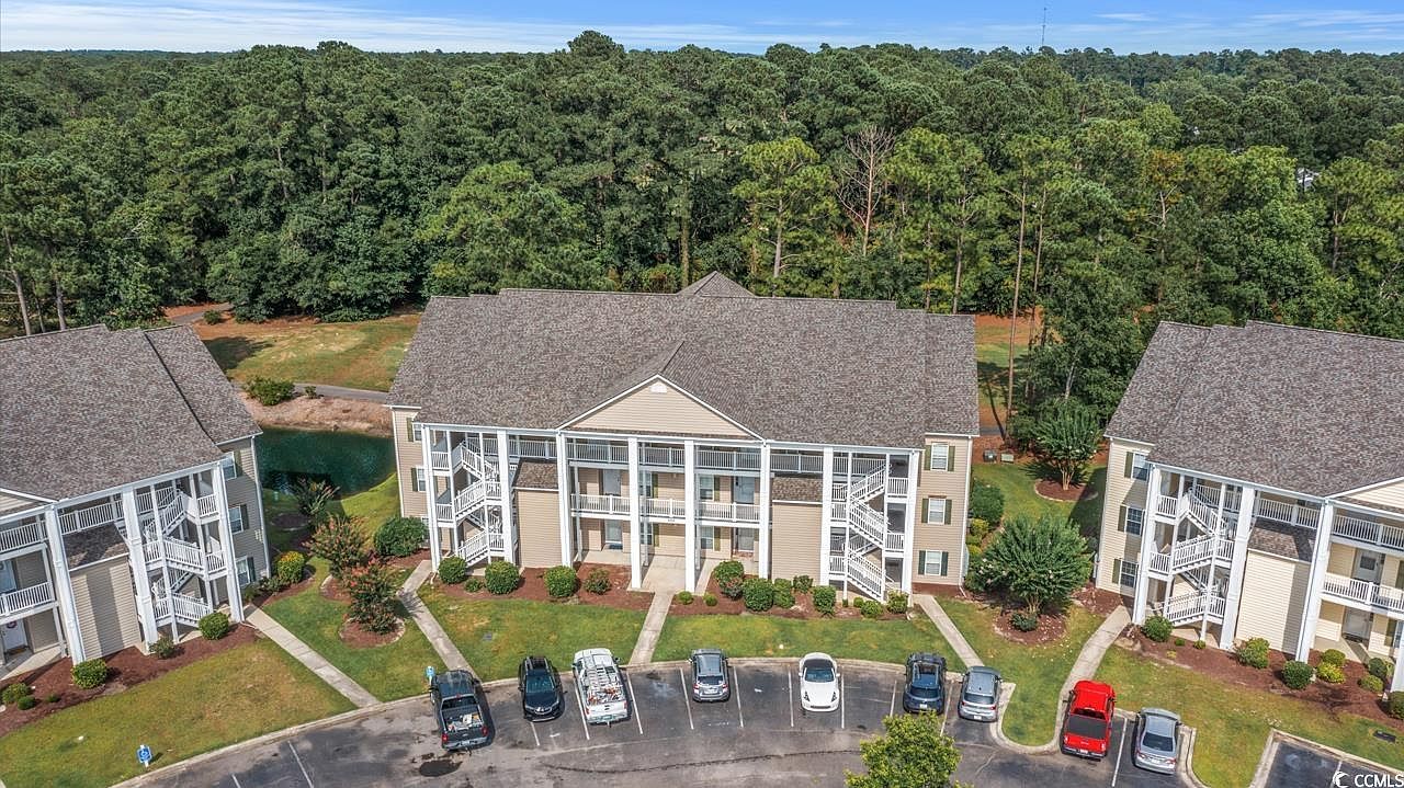 5828 Longwood Dr. #101