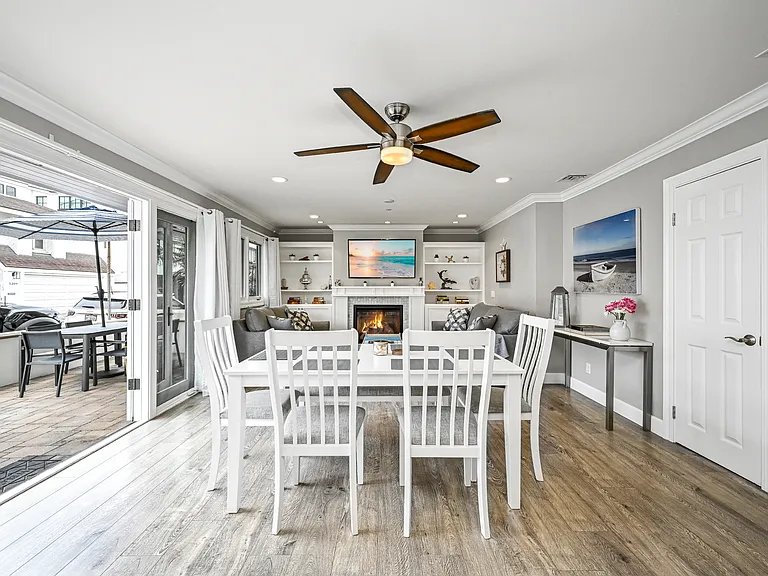 5306 Seashore Dr — Photo 25