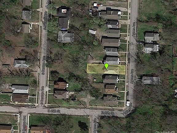 2nd image of 4438 Agnes Ave
