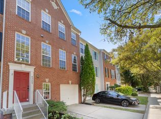 43463 Laidlow St, Chantilly, VA 20152