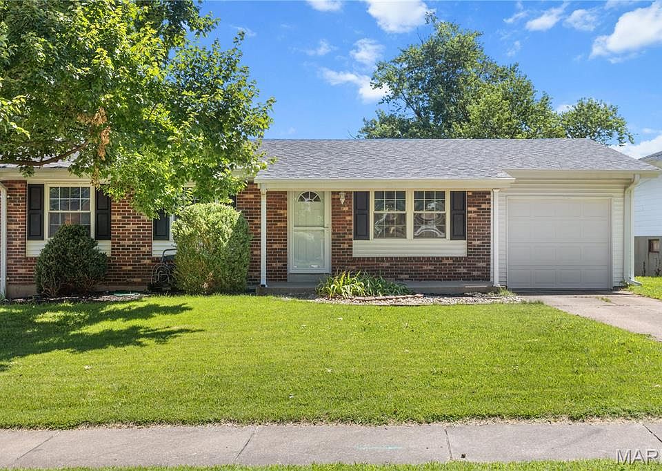 1st image of 2500 Wesglen Estates Dr