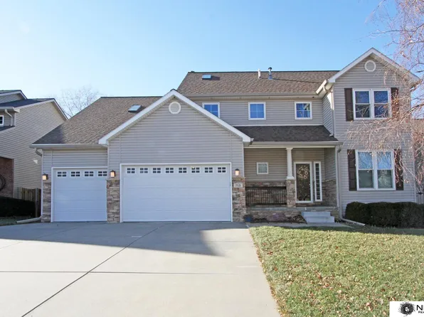 7521 S 41st St, Lincoln, NE 68516