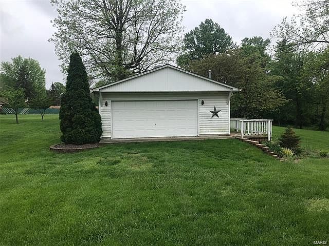 2nd image of 28 Fairview Dr