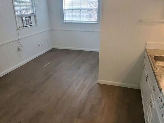 5th image of 108 Murray Way #3