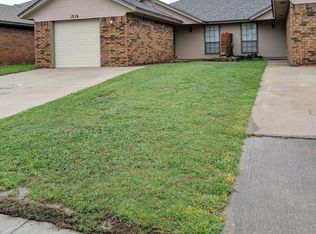 1319 Pennington Ave, Edmond, OK 73012