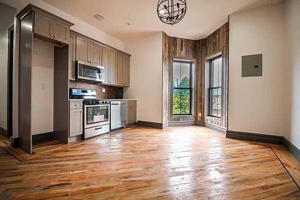 Rented by Corcoran | media 1