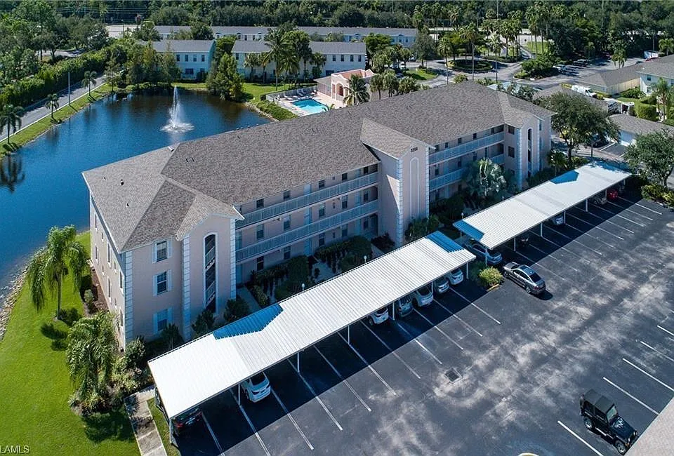 3250 Cypress Glen Way #421