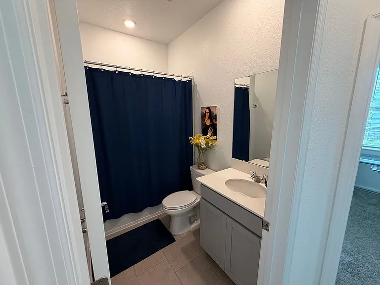 9502 Revere Ave — Photo 16
