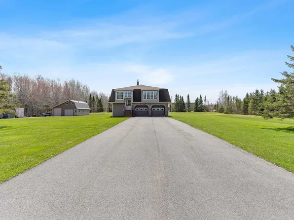 1331 Howlan Rd, Egmont Parish, PE C0B 1V0