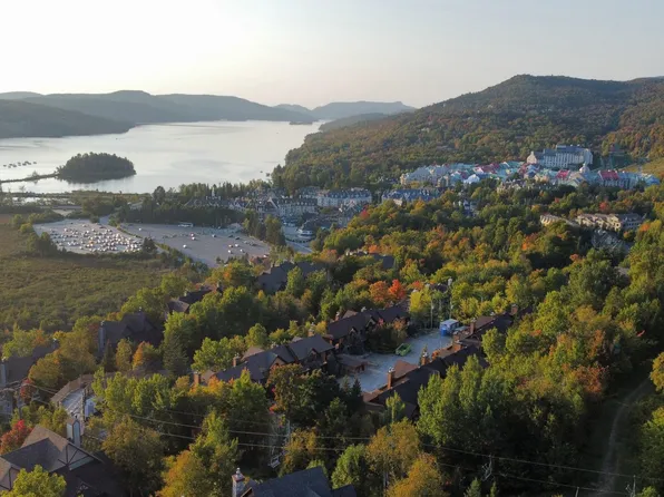 174 Chemin De La Frst #404, Mont Tremblant, QC J8E 3K8