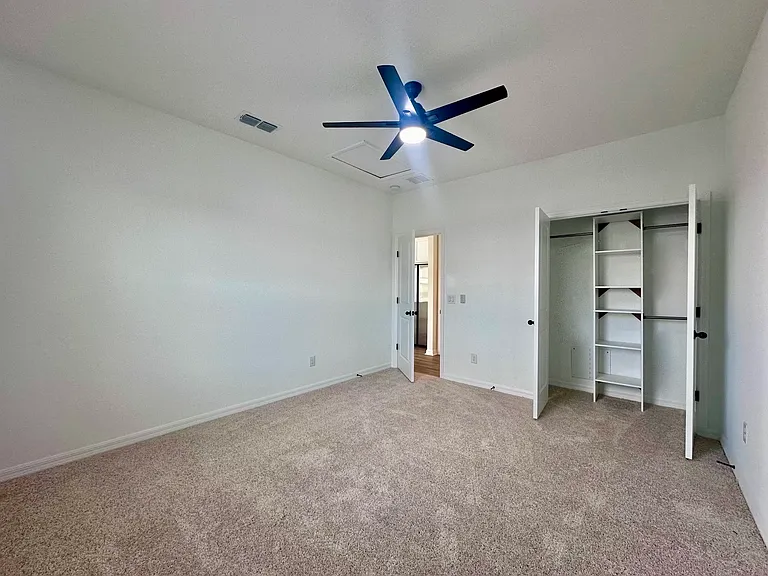 3025 Prospect Trl — Photo 8