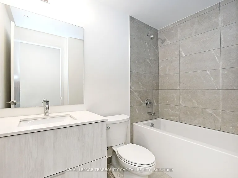 2 David Eyer Rd #923 — Photo 24