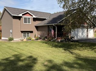 444 Roosevelt Dr, Dresser, WI 54009