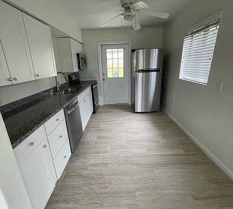 3rd image of 157 Grant Ave