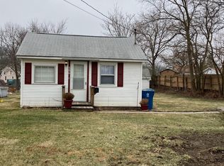 506 Indiana Ave, Lowell, IN 46356