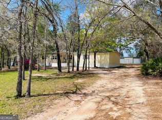 261 Colorado Rd, Alma, GA 31510