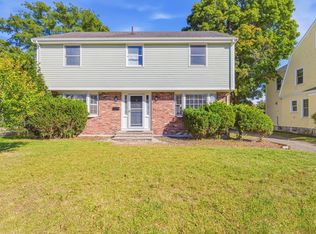 31 Ellison Park, Waltham, MA 02452