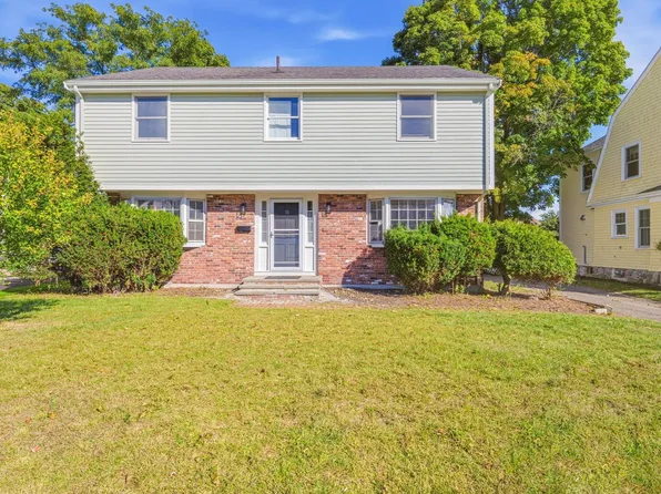 31 Ellison Park, Waltham, MA 02452