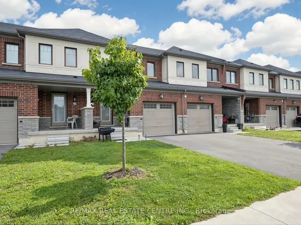 300 Bedrock Dr, Hamilton, ON L8J 0K6