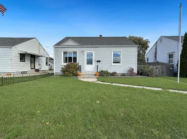 3136 South Chase AVENUE, Milwaukee, WI 53207