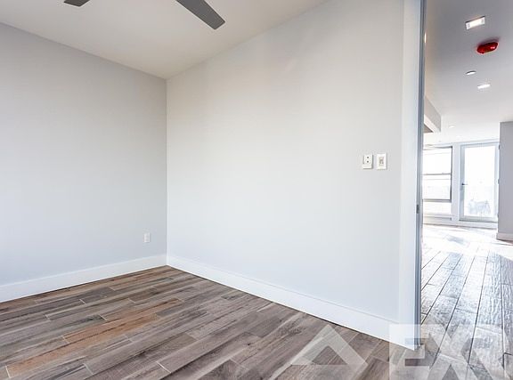 2nd image of 302 Saint Nicholas Ave #1P