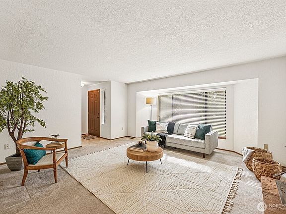 5th image of 34119 48th Avenue E