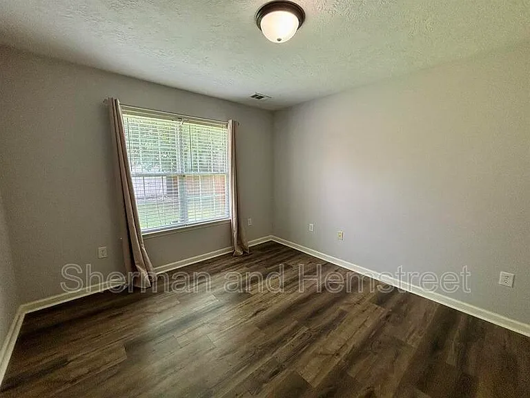 831 Dantignac St #831 DANTIGNAC ST — Photo 7