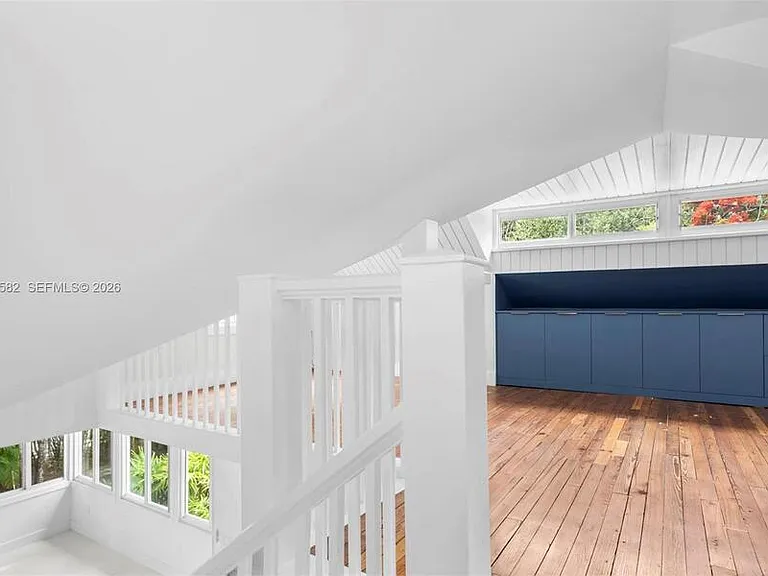 3945 Loquat Ave — Photo 29