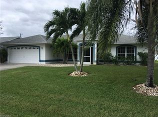 2204 SE 19th Ave, Cape Coral, FL 33990