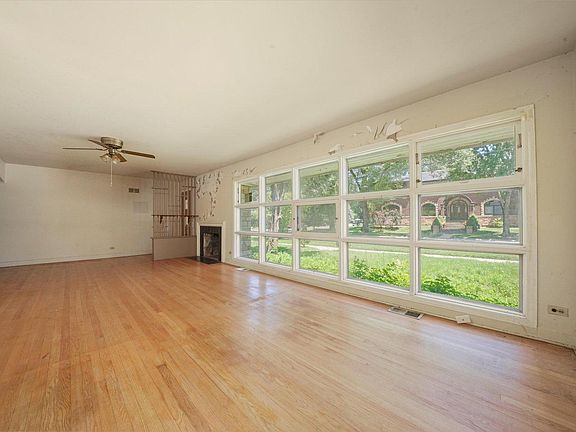5th image of 5301 Crain St