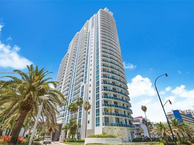 1945 S Ocean Dr APT 310, Hallandale, FL, 33009