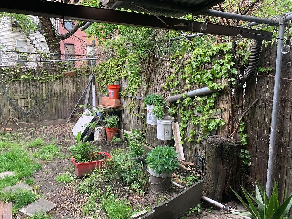 1st image of 614 Willoughby Ave